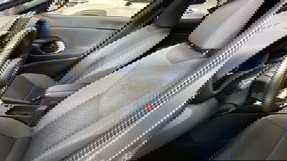 Toyota Yaris Cross usata a Treviso (11)