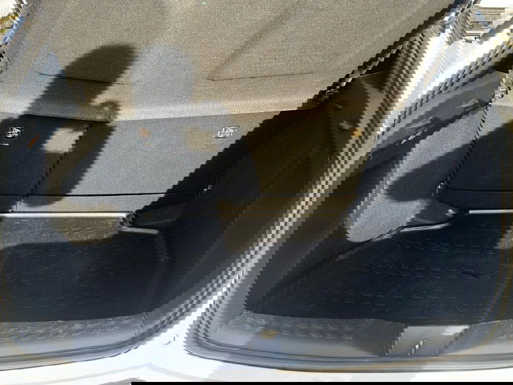 Toyota Toyota C-HR usata a Ragusa (6)