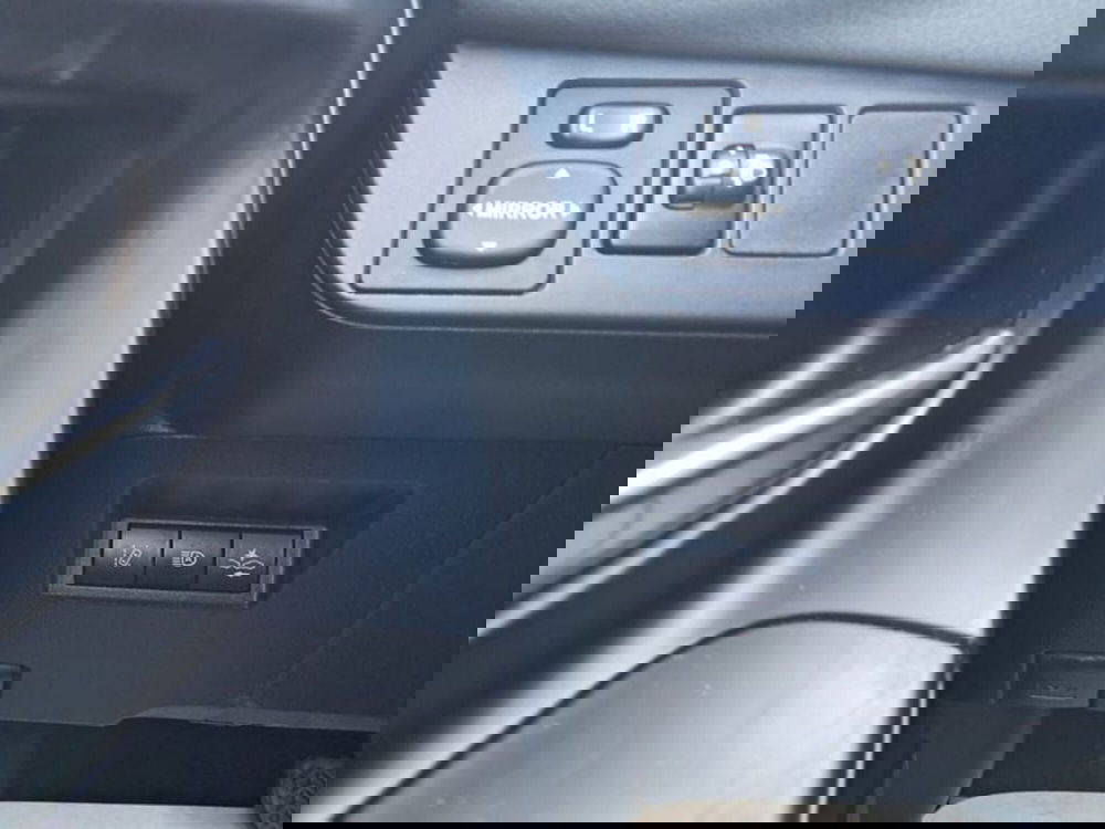 Toyota Yaris usata a Cagliari (15)