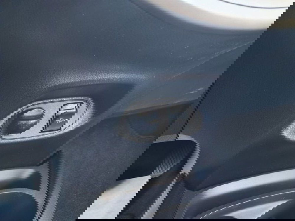 Toyota Yaris usata a Cagliari (17)