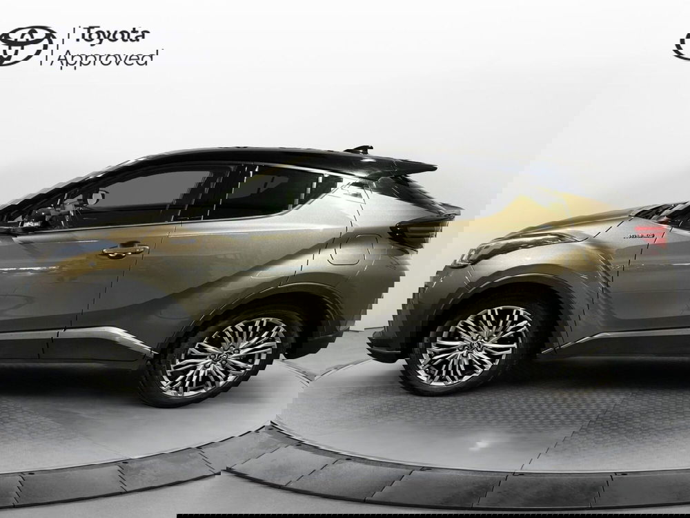 Toyota Toyota C-HR usata a Milano (3)