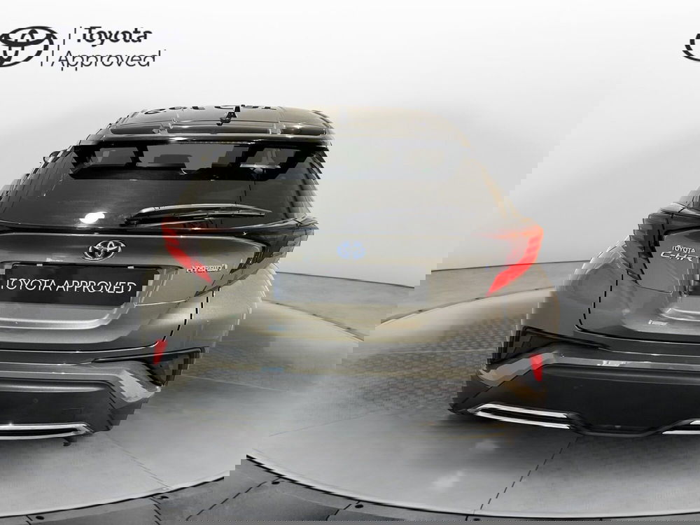 Toyota Toyota C-HR usata a Milano (4)