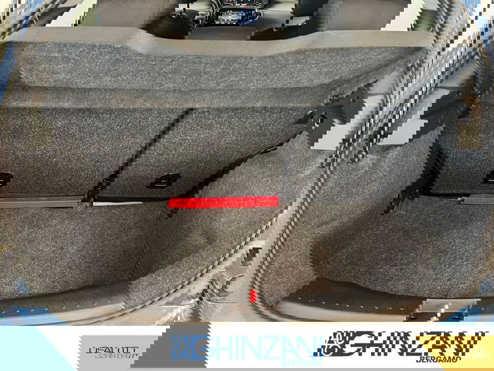 Lancia Ypsilon usata a Bergamo (15)