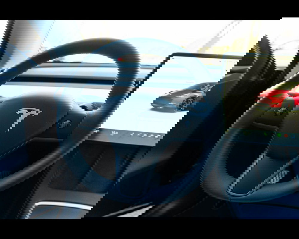 Tesla Model Y usata a Treviso (9)