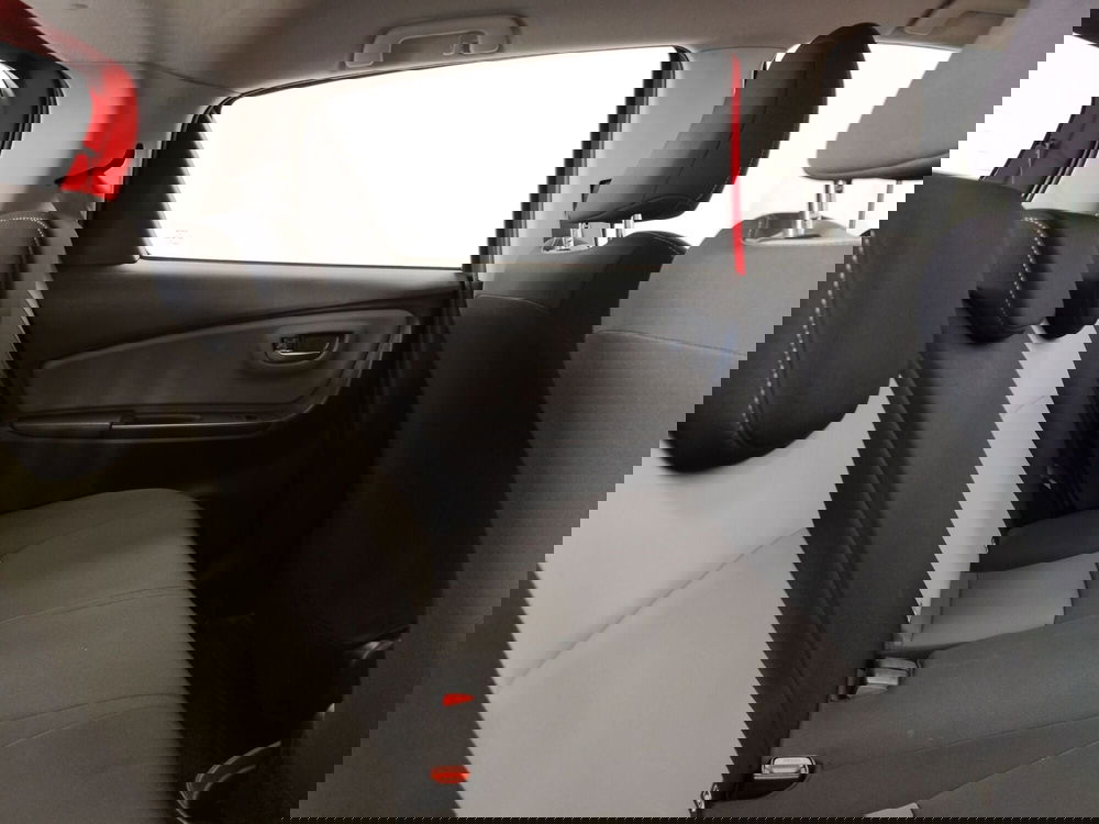 Toyota Yaris usata a Roma (8)