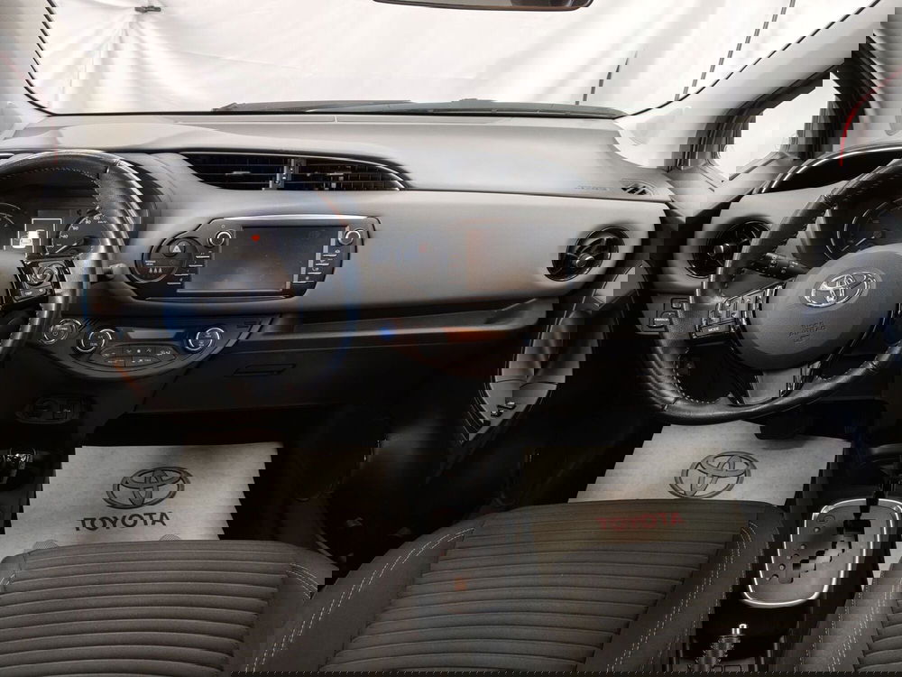 Toyota Yaris usata a Roma (9)