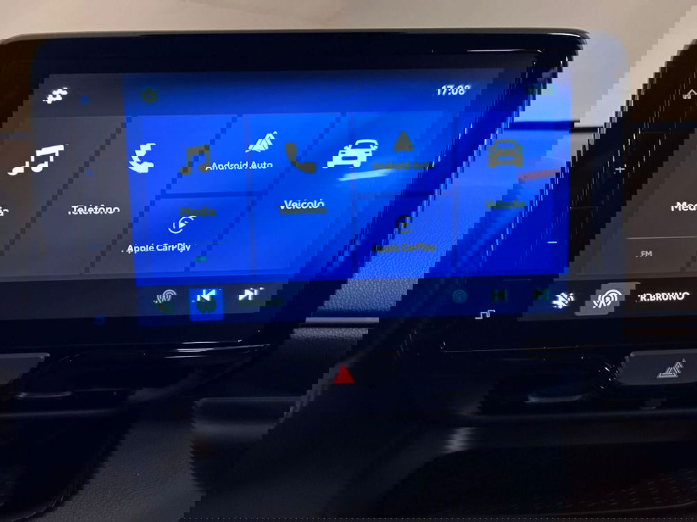 Mazda Mazda2 Hybrid nuova a Pavia (10)