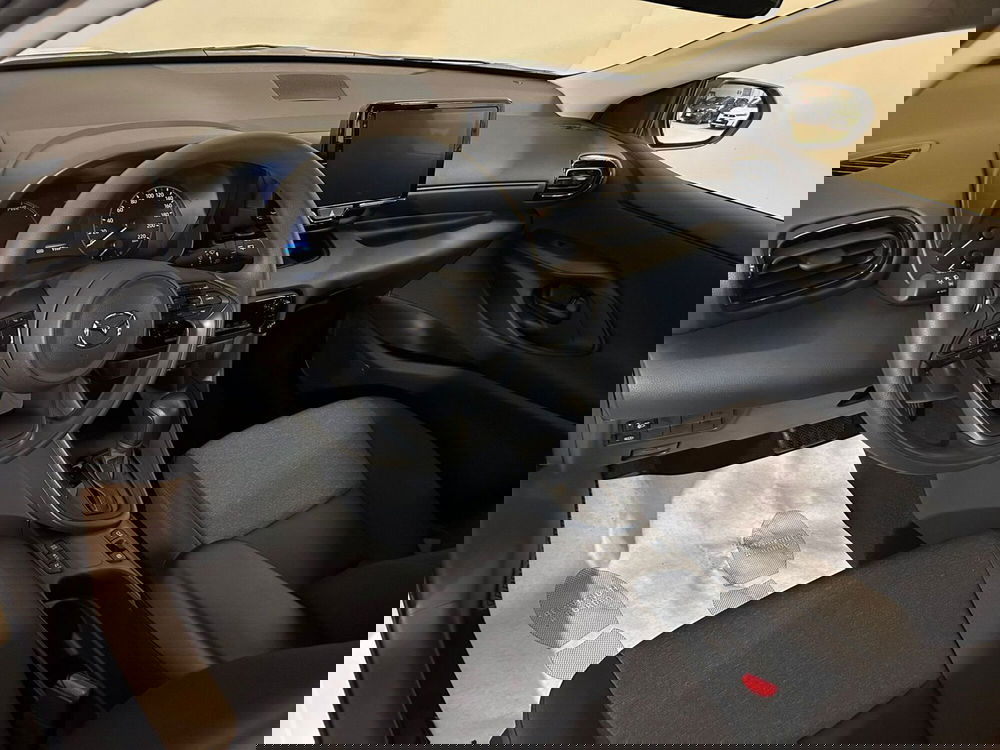 Mazda Mazda2 Hybrid nuova a Pavia (8)