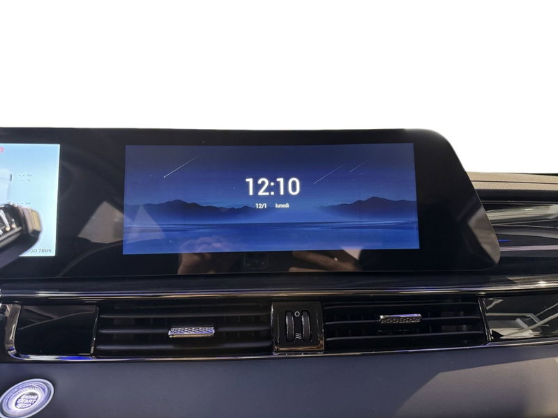 Omoda Omoda 5 SHS-H nuova a Bologna (10)