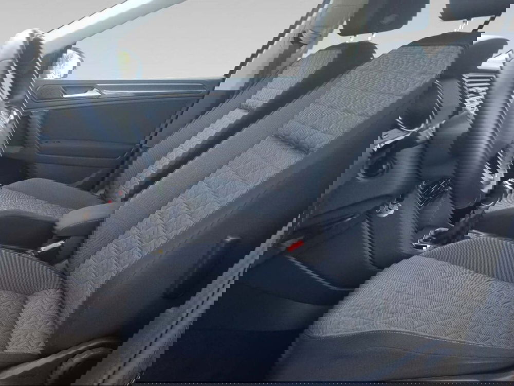 Volkswagen Tiguan usata a Livorno (10)