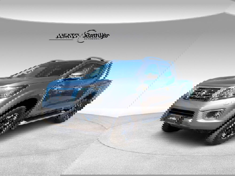 Nissan Navara usata a Siena