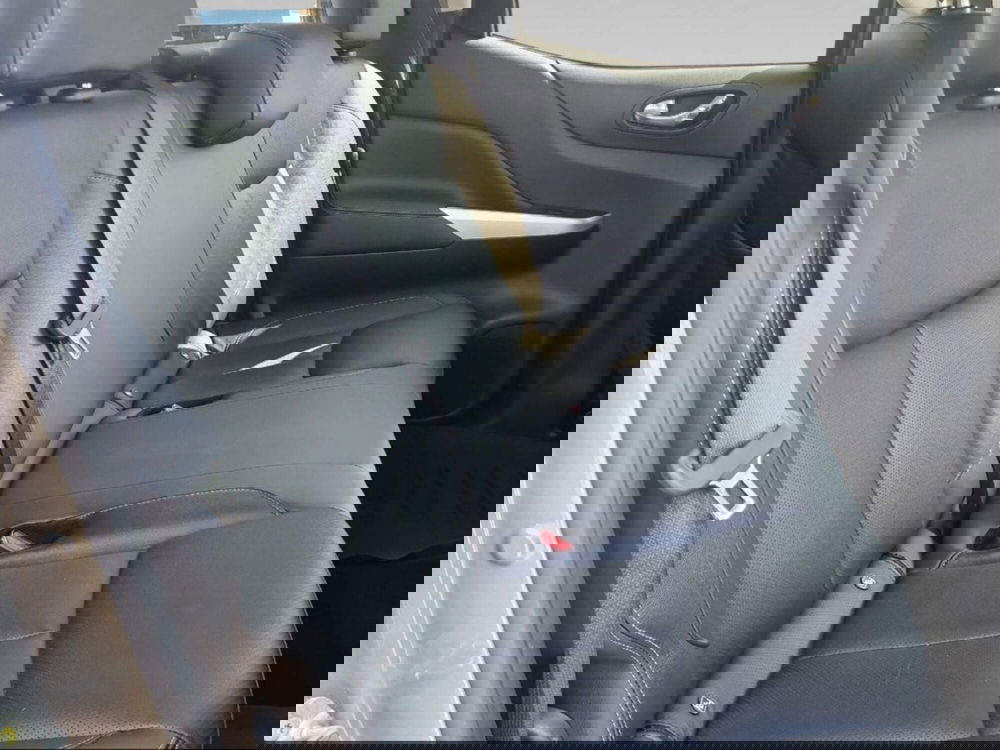 Nissan Navara usata a Siena (13)