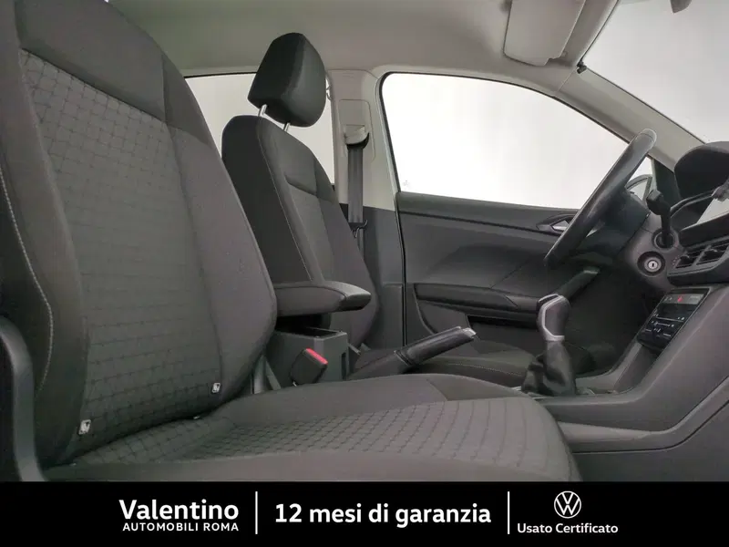 Volkswagen T-Cross usata a Roma (13)