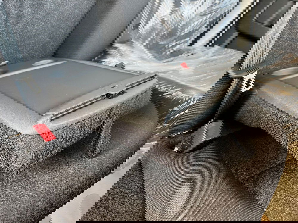 Peugeot Boxer Furgone nuova a Bari (11)