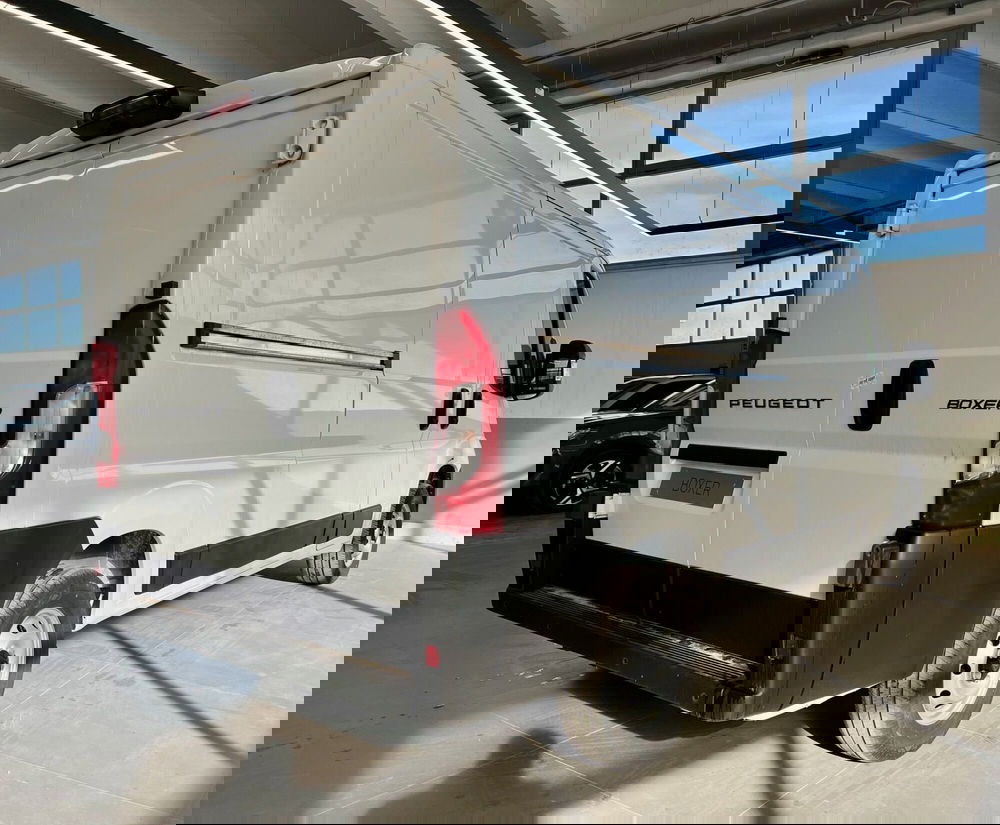 Peugeot Boxer Furgone nuova a Bari (7)