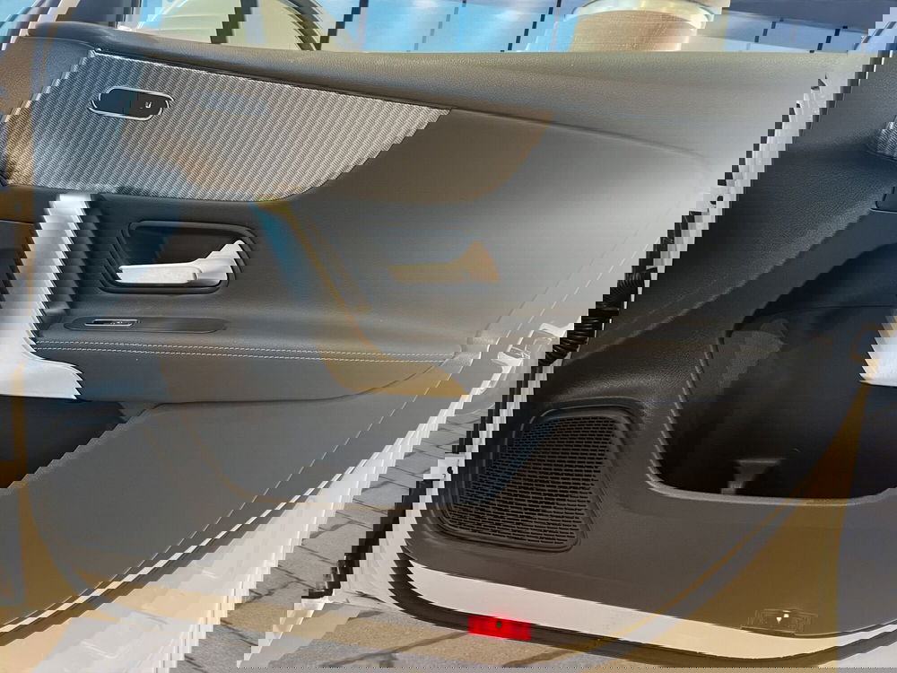 Mercedes-Benz Classe A usata a Cosenza (17)