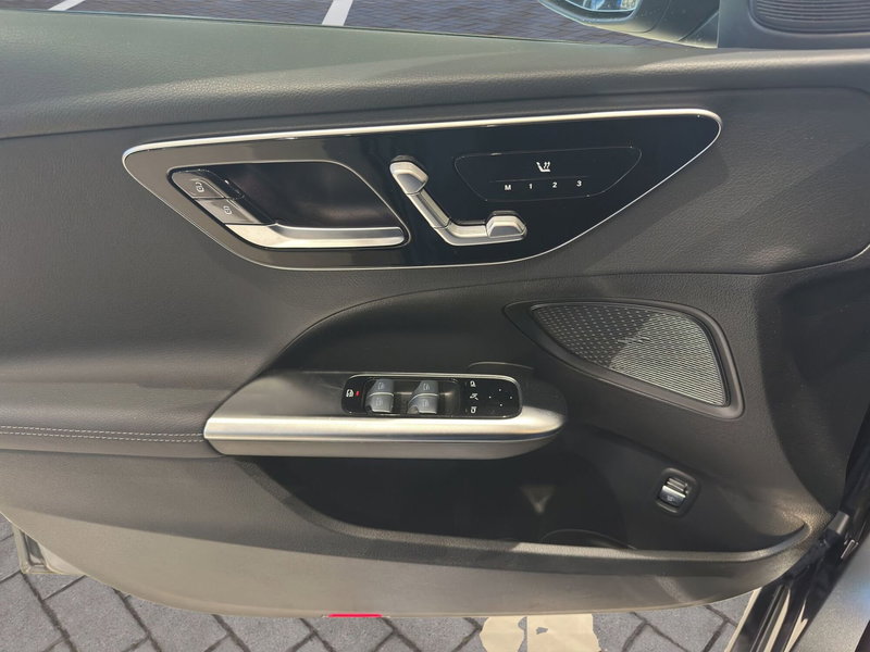 Mercedes-Benz Classe C usata a Cosenza (12)