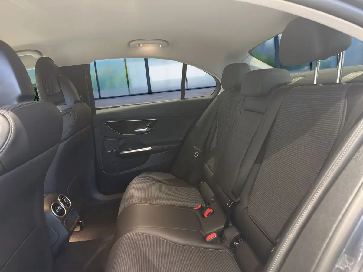 Mercedes-Benz Classe C usata a Cosenza (13)