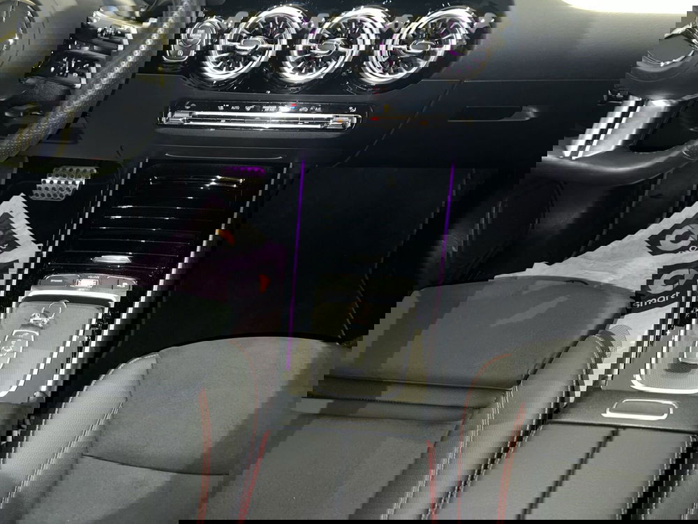 Mercedes-Benz GLA SUV usata a Cosenza (15)