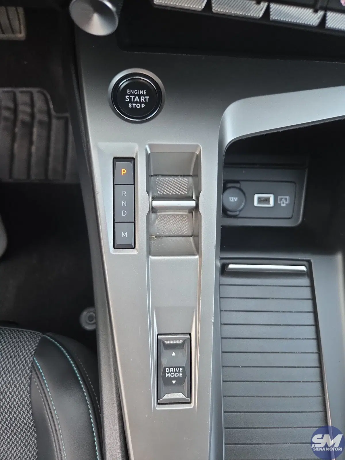 Peugeot 308 SW usata a Siena (14)