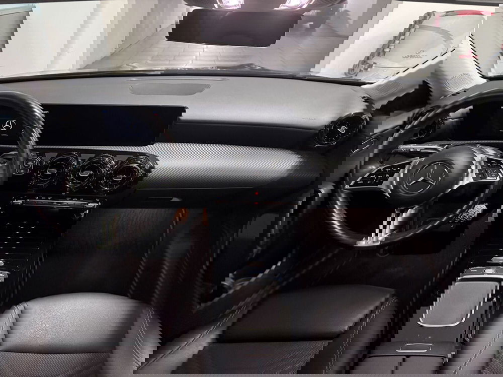 Mercedes-Benz Classe A Sedan usata a Messina (11)