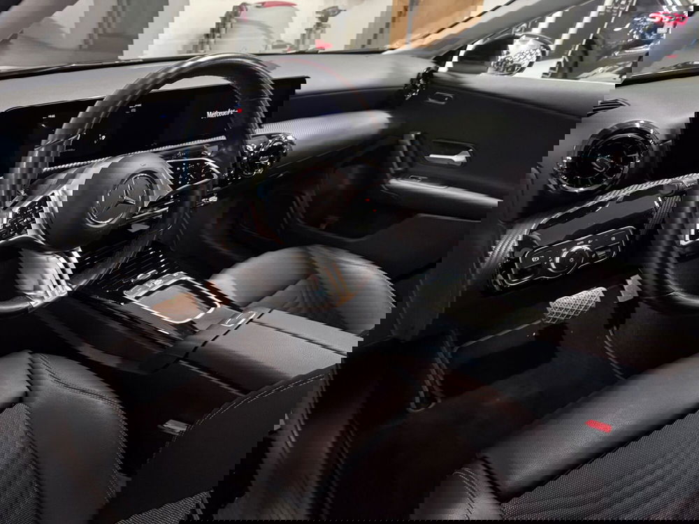 Mercedes-Benz Classe A Sedan usata a Messina (7)