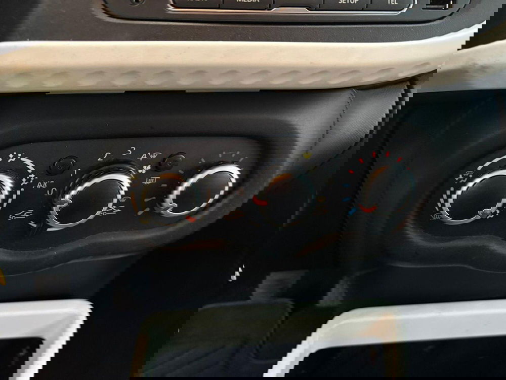 Renault Twingo usata a Pavia (7)