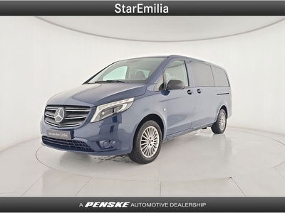 Mercedes-Benz Vito tourer 116 cdi long Select 4x4 9G-tronic del 2022 usata a Casalecchio di Reno