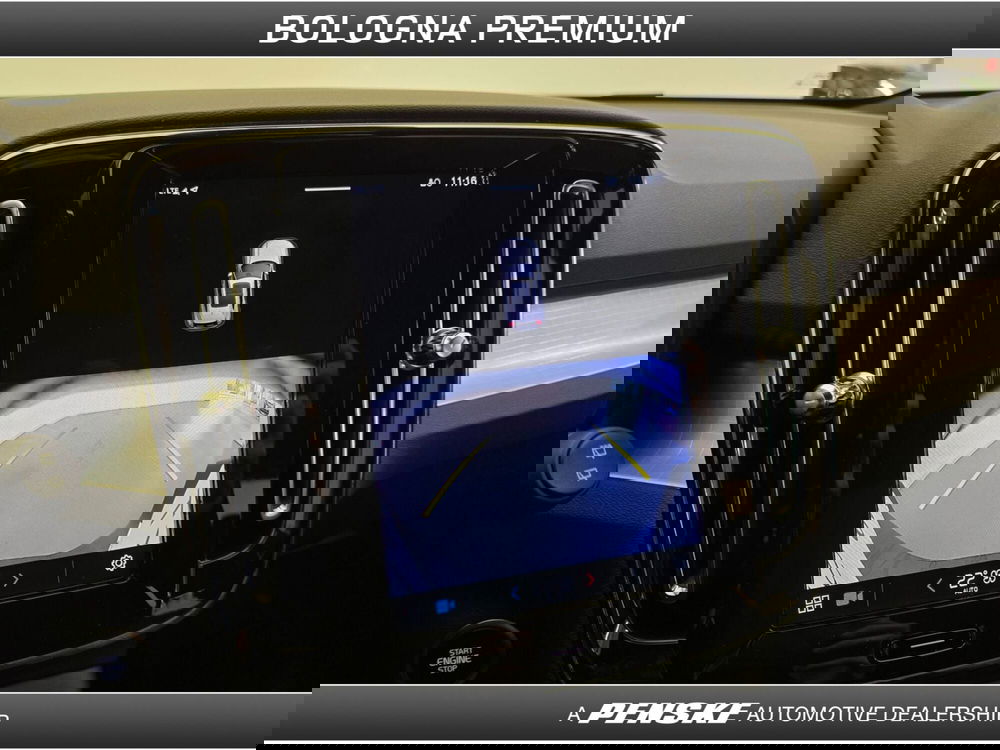 Volvo XC40 usata a Bologna (12)