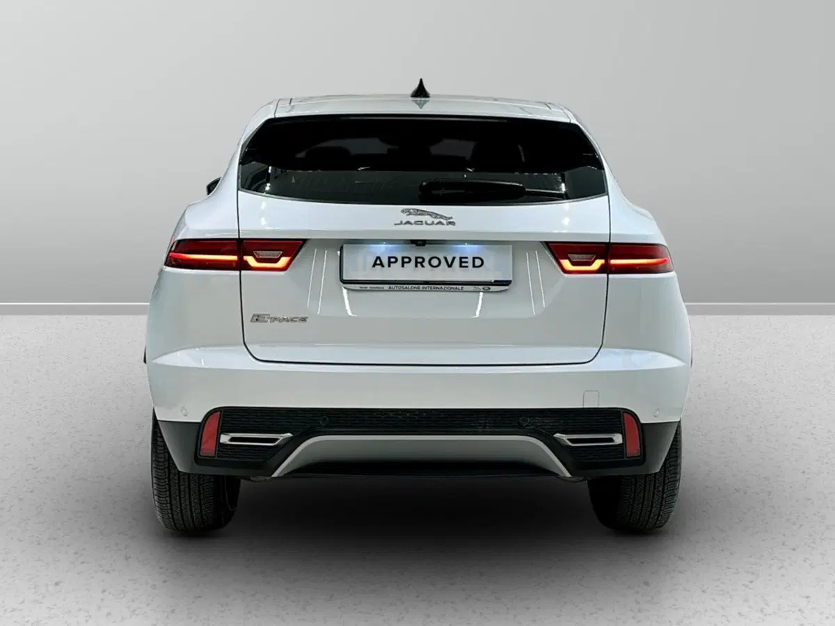Jaguar E-Pace usata a Varese (7)