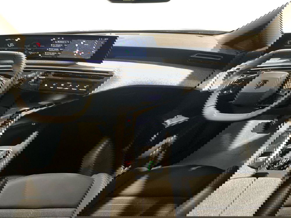 Peugeot 5008 nuova a Salerno (11)