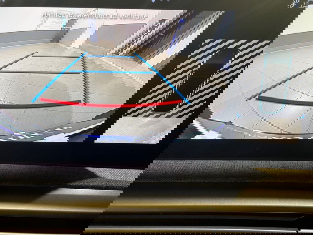 Peugeot 5008 nuova a Salerno (18)