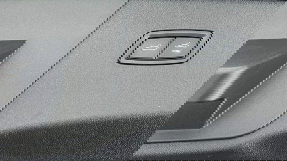 Porsche Cayenne Coupé usata a Perugia (12)