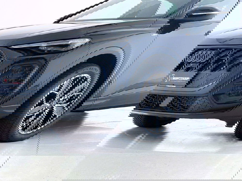 Audi Q5 Sportback nuova a Perugia (11)