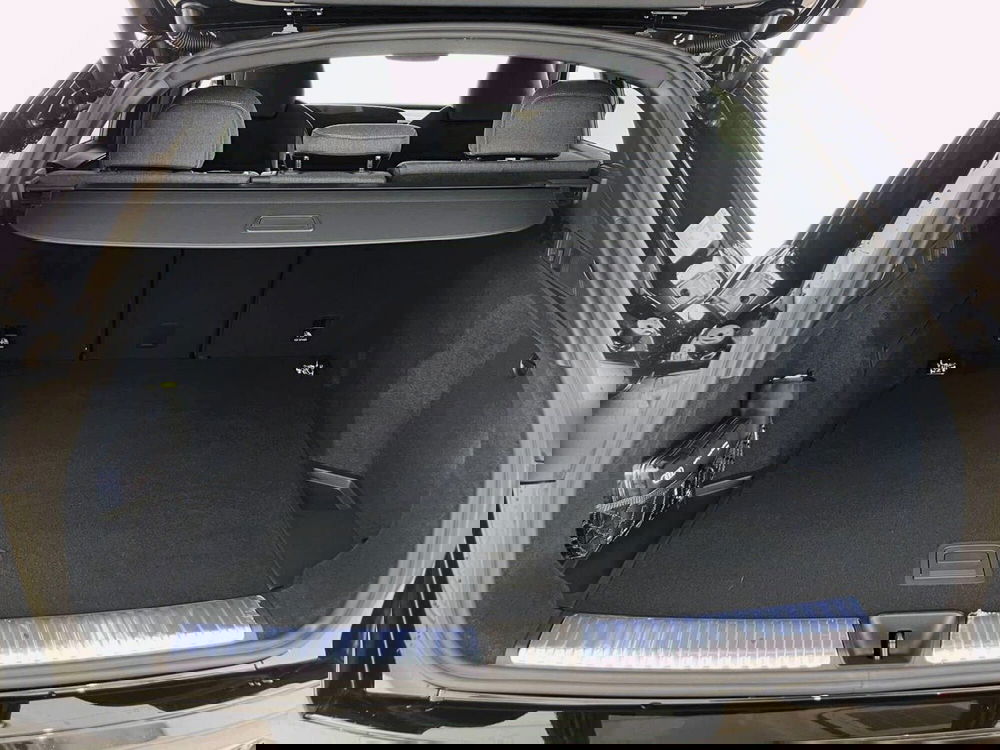 Audi Q5 Sportback nuova a Perugia (12)