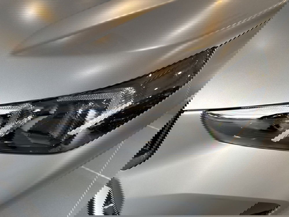 BMW X1 nuova a Caserta (14)