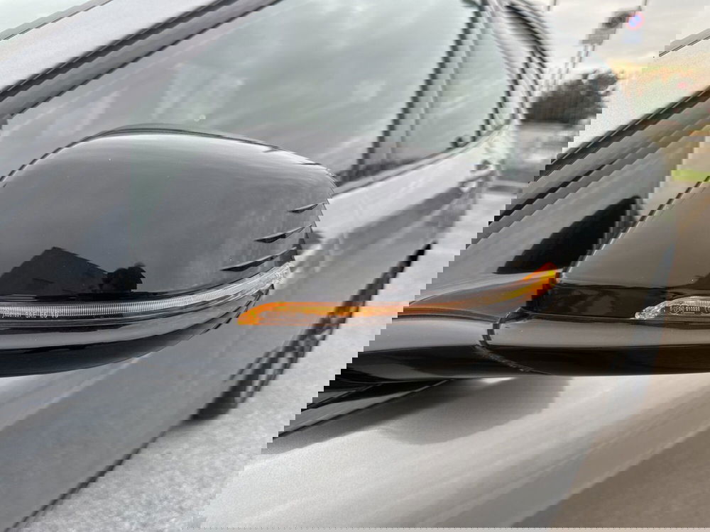 BMW Serie 1 nuova a Caserta (14)