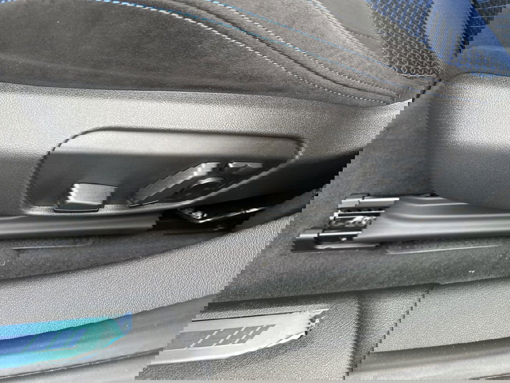 BMW Serie 1 nuova a Caserta (20)