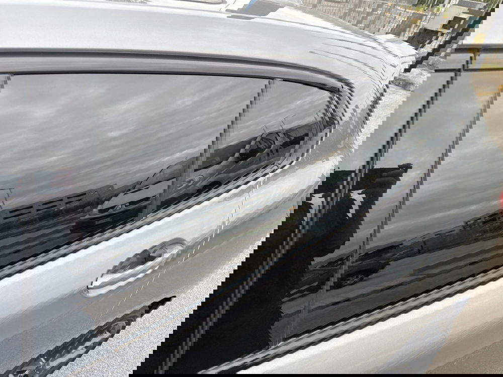 BMW Serie 1 nuova a Caserta (8)