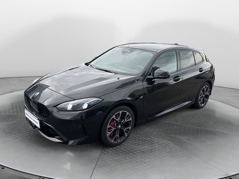 BMW Serie 1 nuova a Caserta
