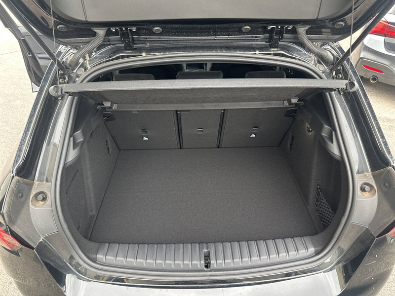 BMW Serie 1 nuova a Caserta (16)