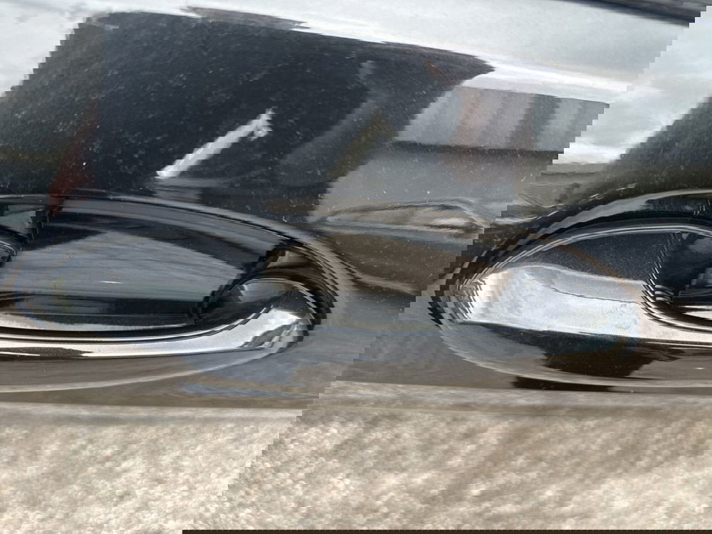 BMW Serie 1 nuova a Caserta (9)