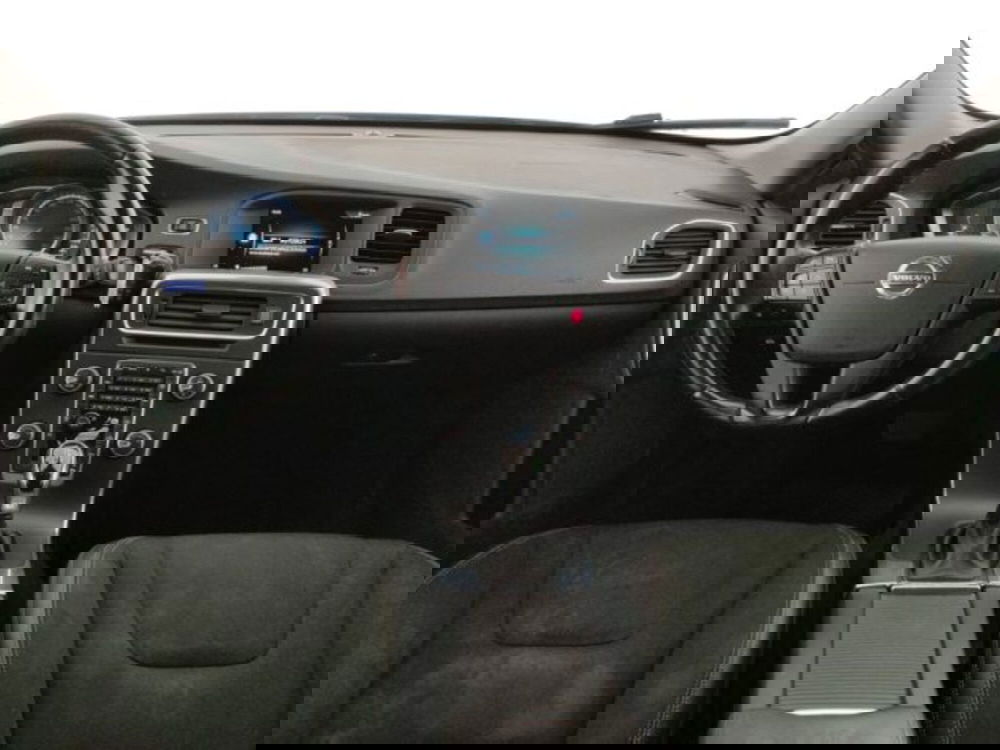 Volvo V60 usata a Modena (11)