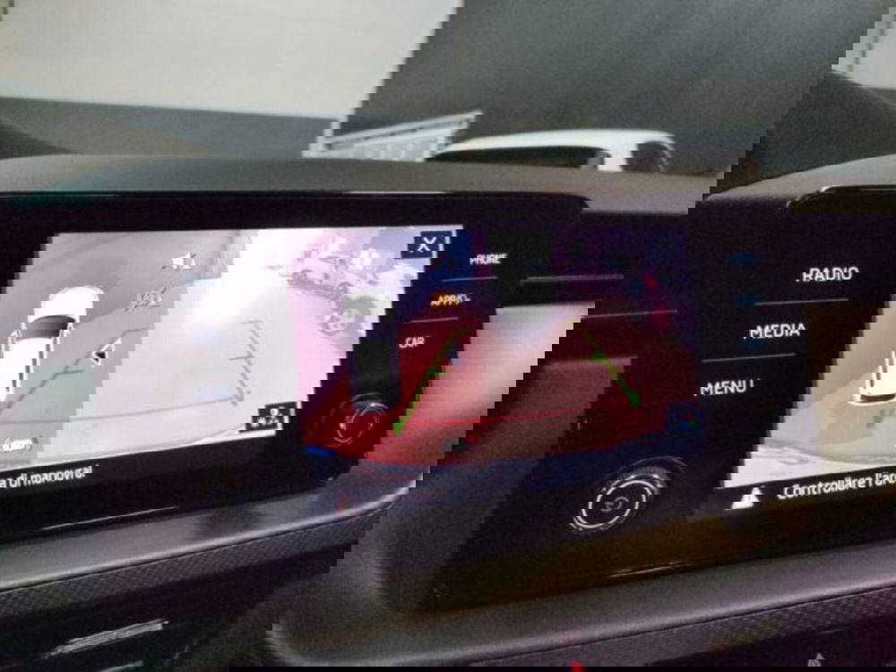 Skoda Kamiq usata a Modena (9)