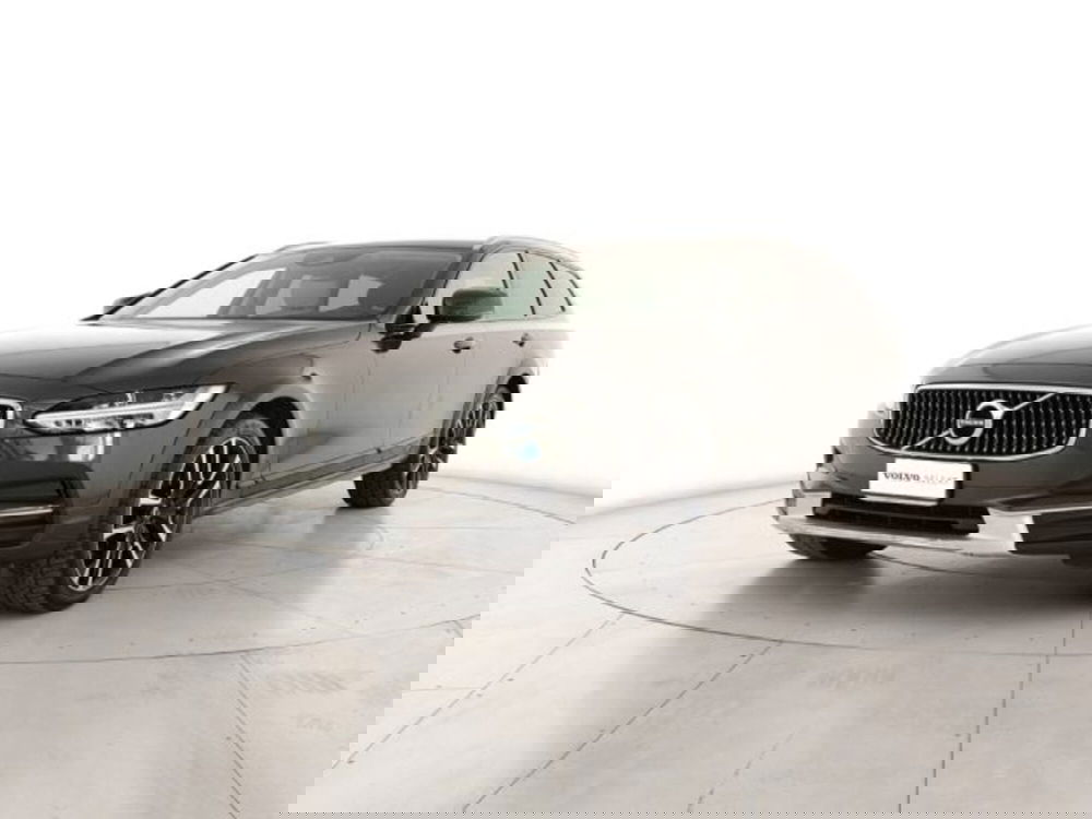 Volvo V90 Cross Country usata a Modena (2)