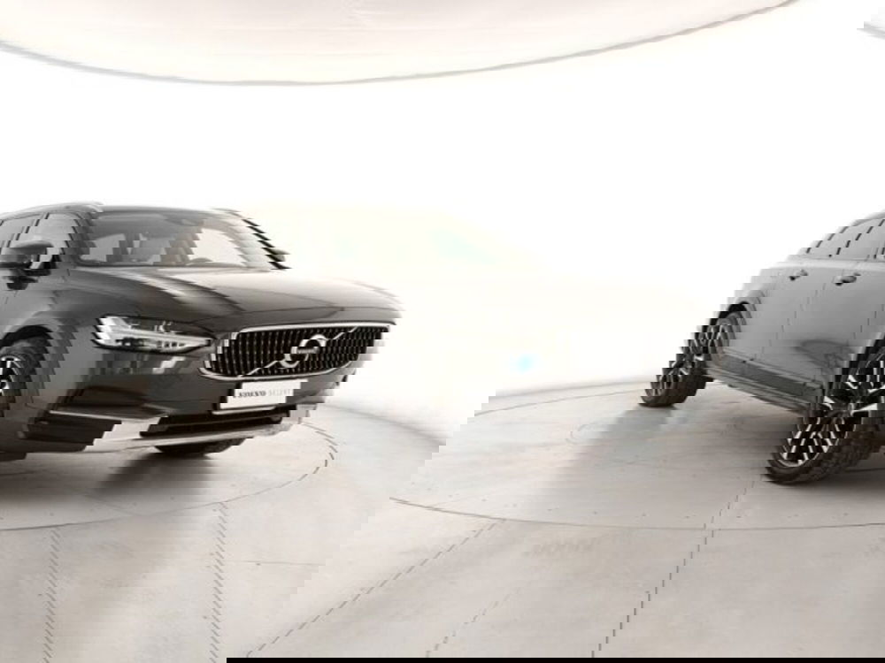 Volvo V90 Cross Country usata a Modena (6)