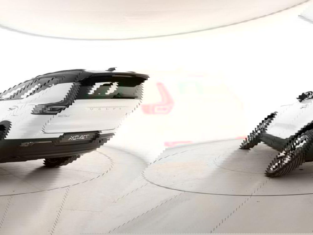 Volvo XC40 nuova a Modena (3)