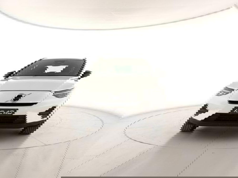 Volvo XC40 nuova a Modena (7)