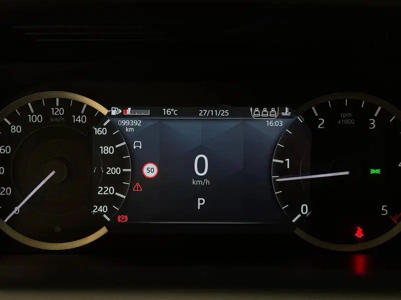 Land Rover Discovery Sport usata a Savona (10)