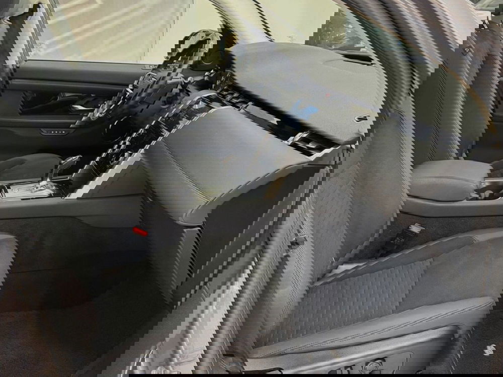 Land Rover Discovery Sport usata a Savona (3)